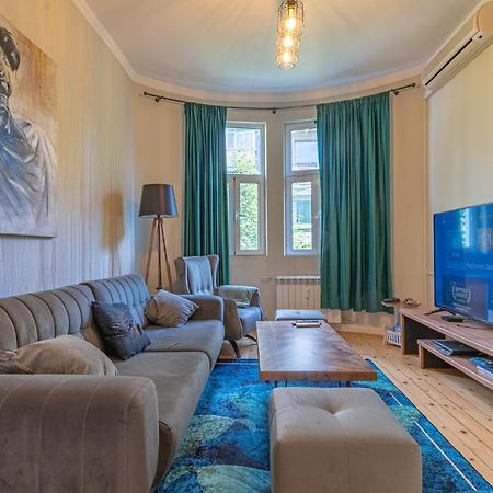 Apartamento 5 Seconds Away From The Main Street, Free Secured Parking Sofía Exterior foto