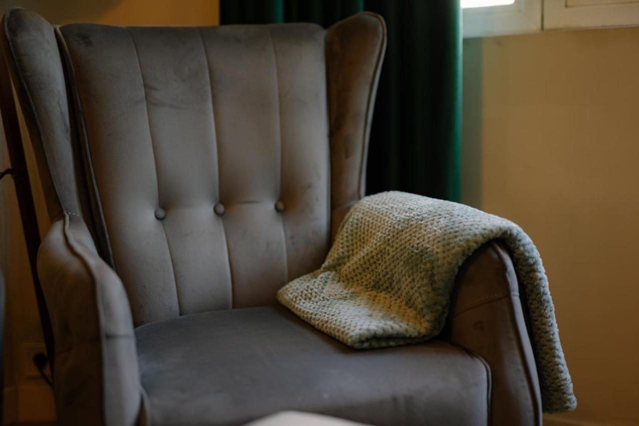 Apartamento 5 Seconds Away From The Main Street, Free Secured Parking Sofía Exterior foto